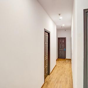 Super Townhouse Sector 19 Indiranagar Near Fun Republic Mall